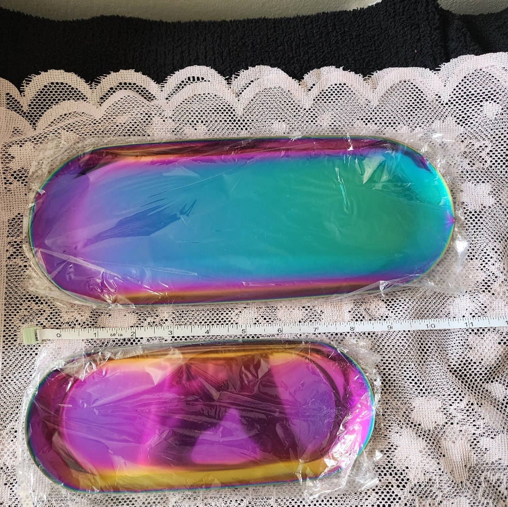 Colorful Metallic Accessory Tray - Picture 3 of 4